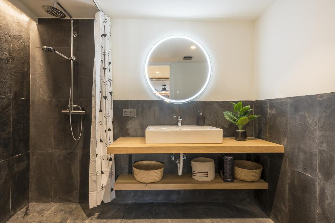 Ria Ac By Staynnapartments Bilbao Extérieur photo