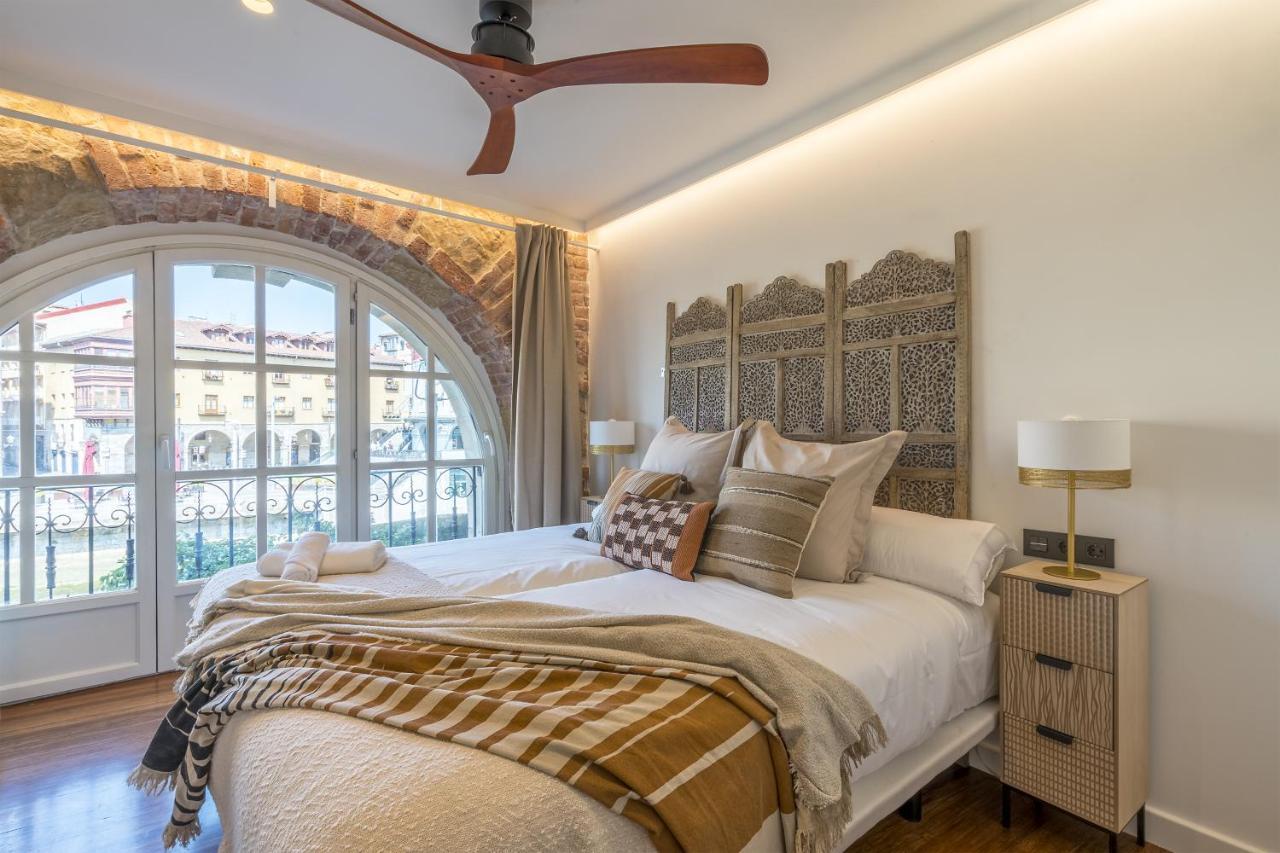 Ria Ac By Staynnapartments Bilbao Extérieur photo