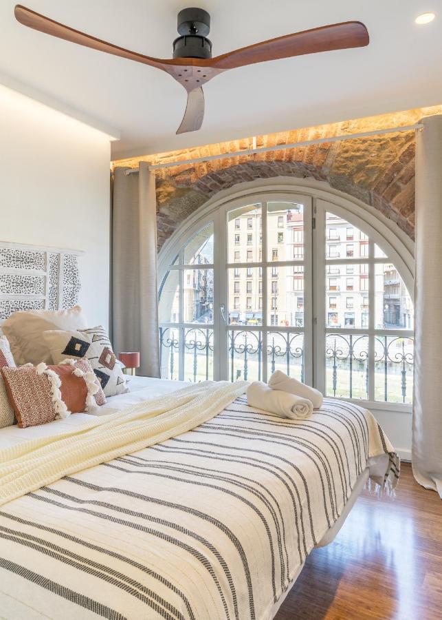 Ria Ac By Staynnapartments Bilbao Extérieur photo